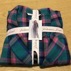 Brand new Victoria Secret flannel long PJ set